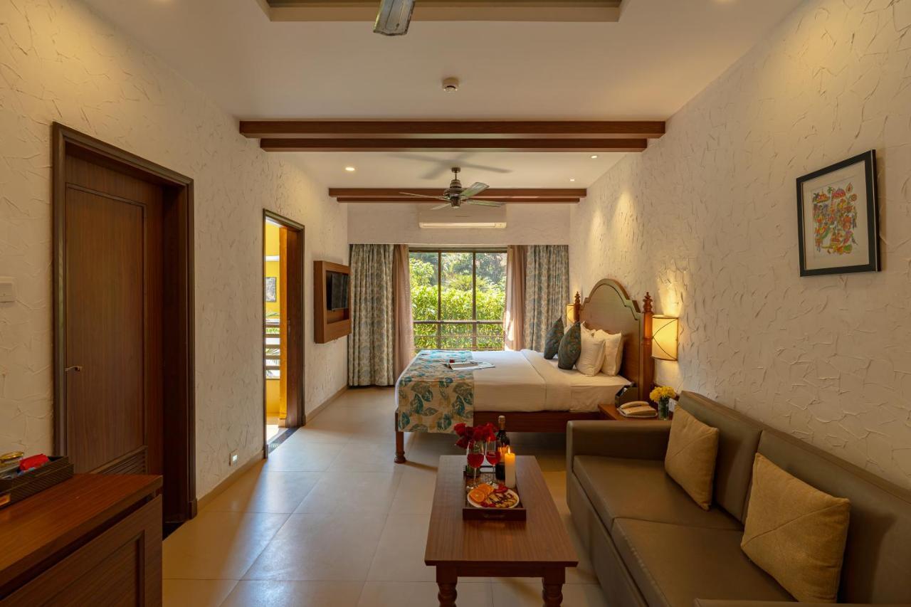 Adamo The Bellus Calangute Hotel Exterior foto